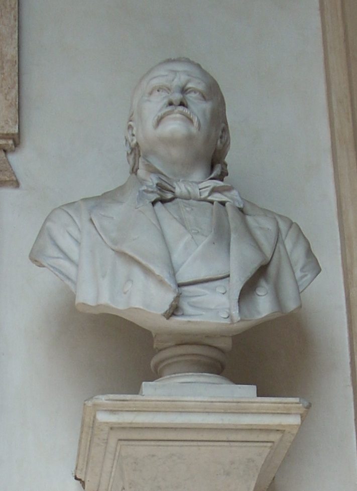 Luigi Concato s bust, University of Turin central seat, Turin, Italy - 02.JPG